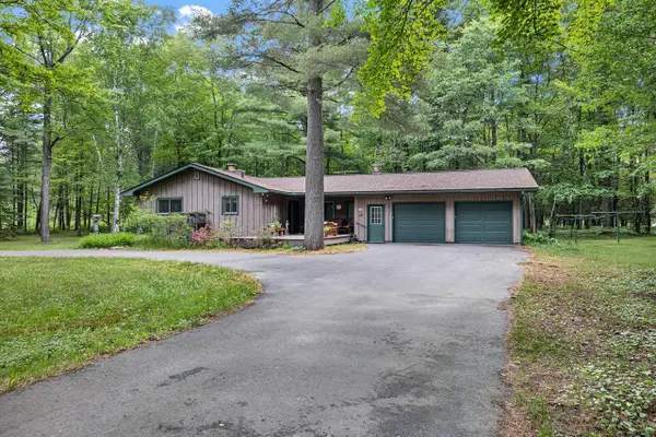 6390 BERNIE LOU DRIVE, Hazelhurst, WI 54531