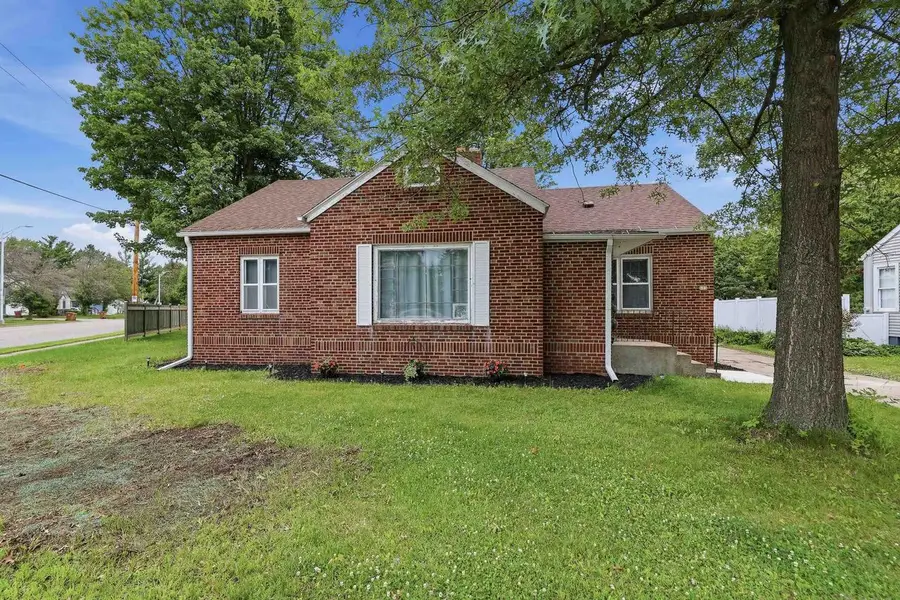 603 MICHIGAN AVENUE, Stevens Point, WI 54481 - #2