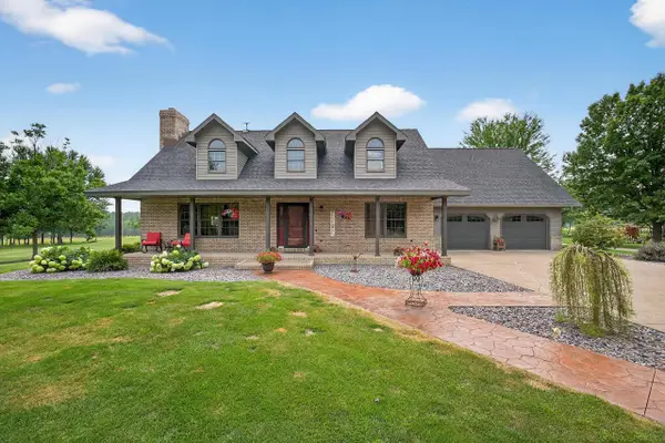 5087 YELLOWSTONE DRIVE, Auburndale, WI 54412