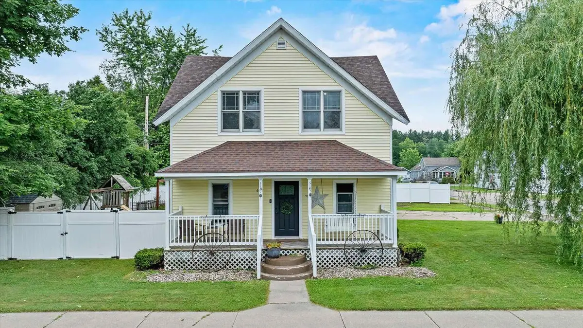 400 W MAIN STREET, Spencer, WI 54479 - #1