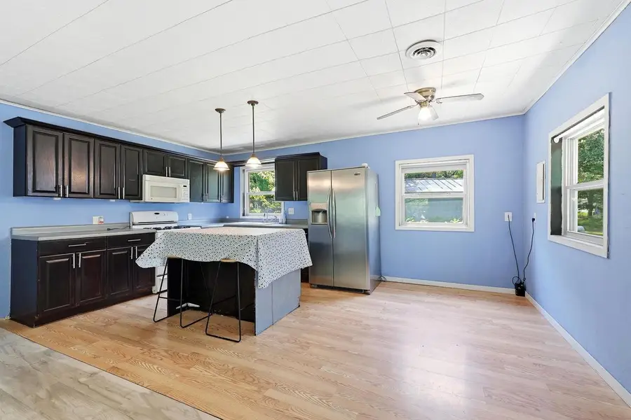 7195 BOELTER LAKE COURT, Almond, WI 54909 - #3