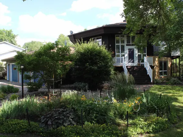 101 N ADAMS AVENUE, Marshfield, WI 54449