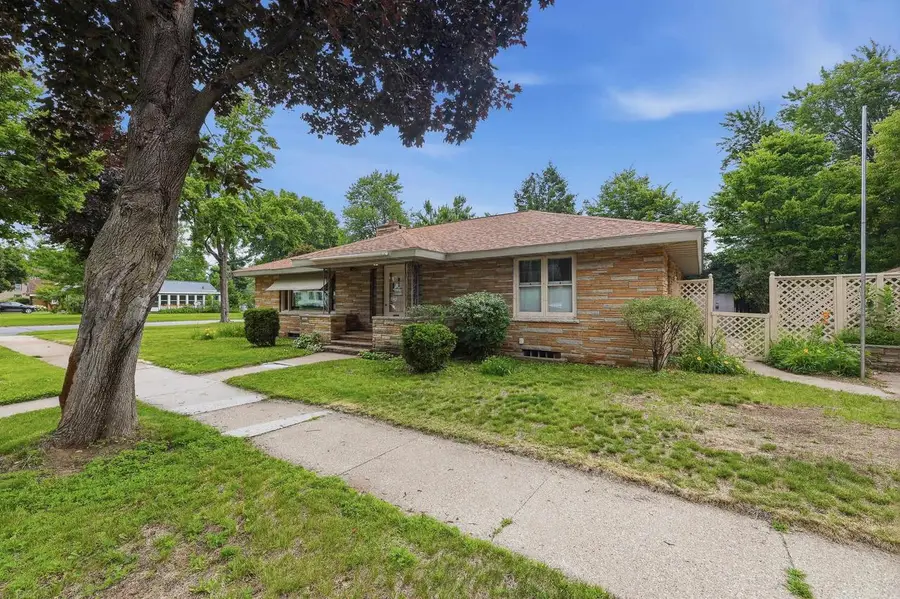 2001 FREMONT STREET, Stevens Point, WI 54481 - #3