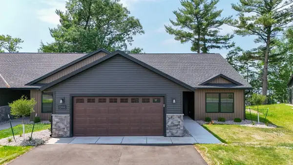 1394 PARK DRIVE #Unit 104, Schofield, WI 54476
