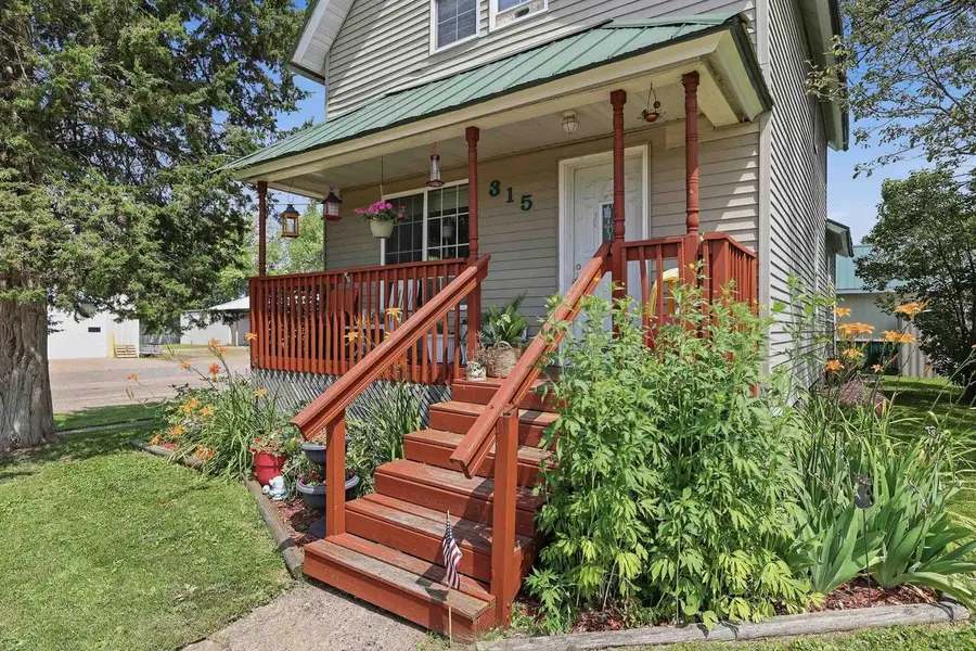 315 W DEPOT STREET, Marshfield, WI 54449 - #3
