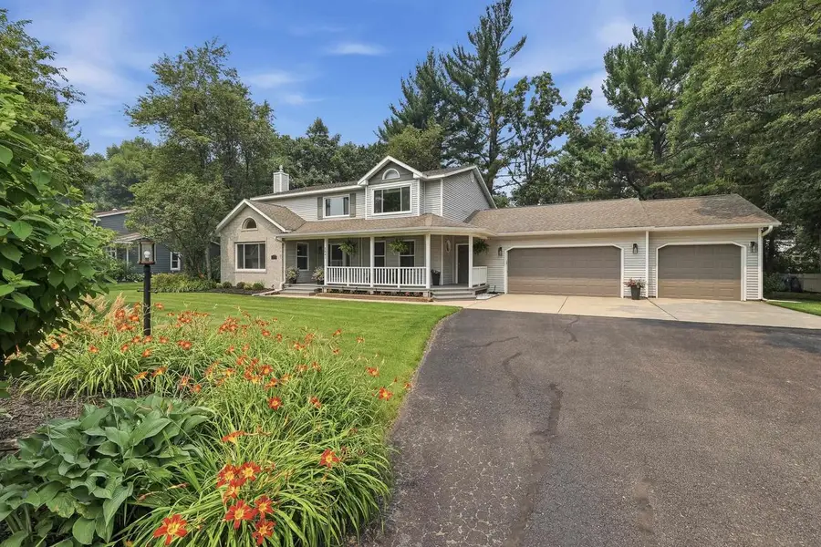 2441 SHADOWVIEW CIRCLE, Plover, WI 54467 - #2