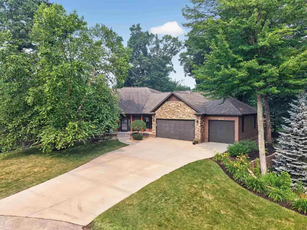 1945 SUNNY BROOK COURT, Plover, WI 54467