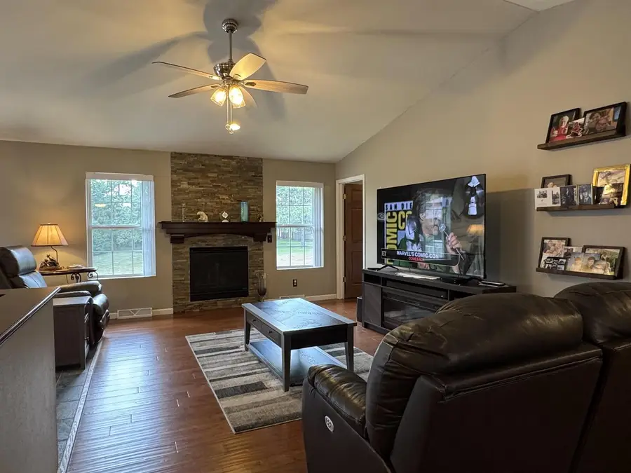 1862 MIKE LANE, Kronenwetter, WI 54455 - #3