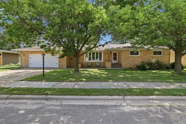211 MEADOW STREET, Stevens Point, WI 54481