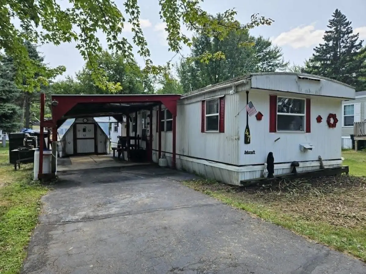 1407 N PEACH AVENUE, Marshfield, WI 54449 - #1