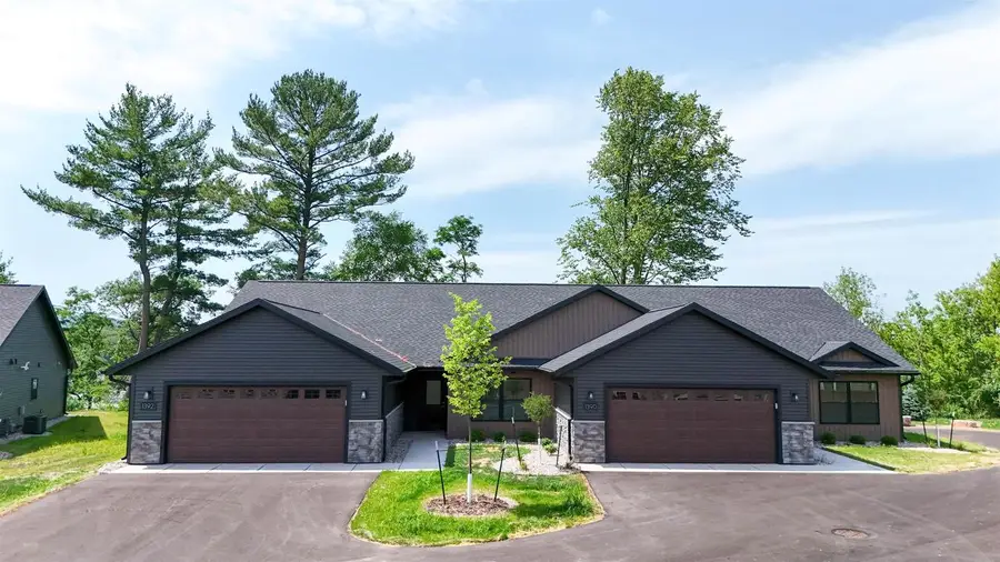 1392 PARK DRIVE #Unit 105, Schofield, WI 54476 - #2