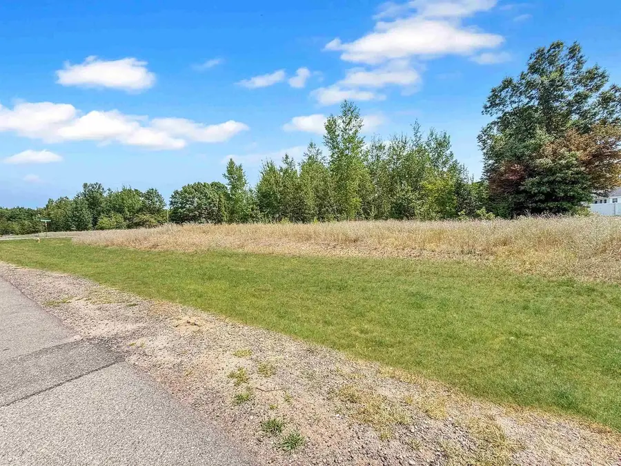 651 Amberwood Way, Plover, WI 54467 - #3