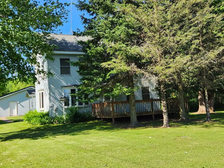 700 WATER STREET, Ogdensburg, WI 54962 - #2