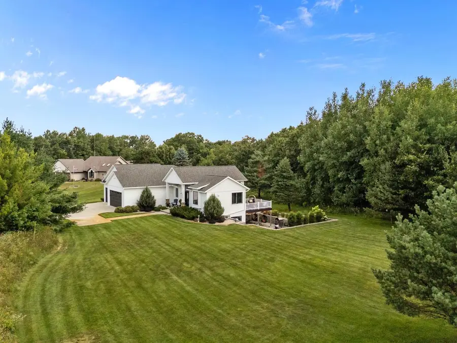 10257 YELLOW BRICK ROAD, Amherst, WI 54406 - #2
