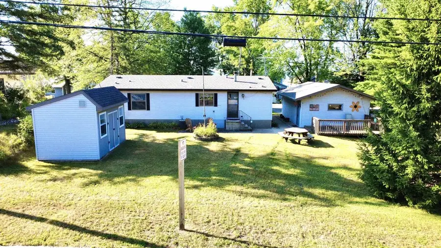 W6028 N BAY CIRCLE, Shawano, WI 54166 - #2