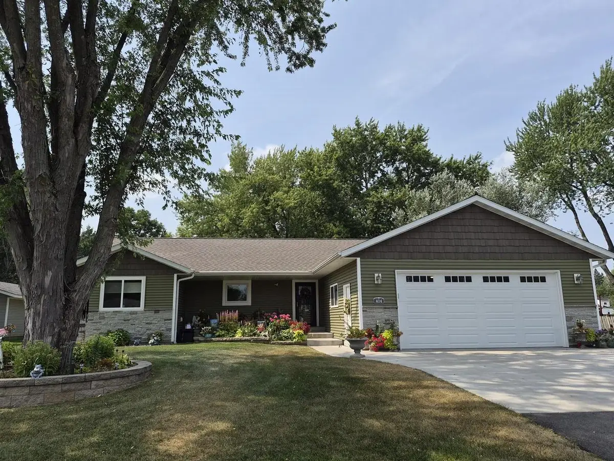 404 N JUNO AVENUE, Marshfield, WI 54449 - #1