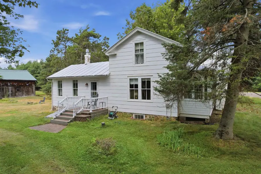 N7929 COUNTY ROAD J, Iola, WI 54945 - #2