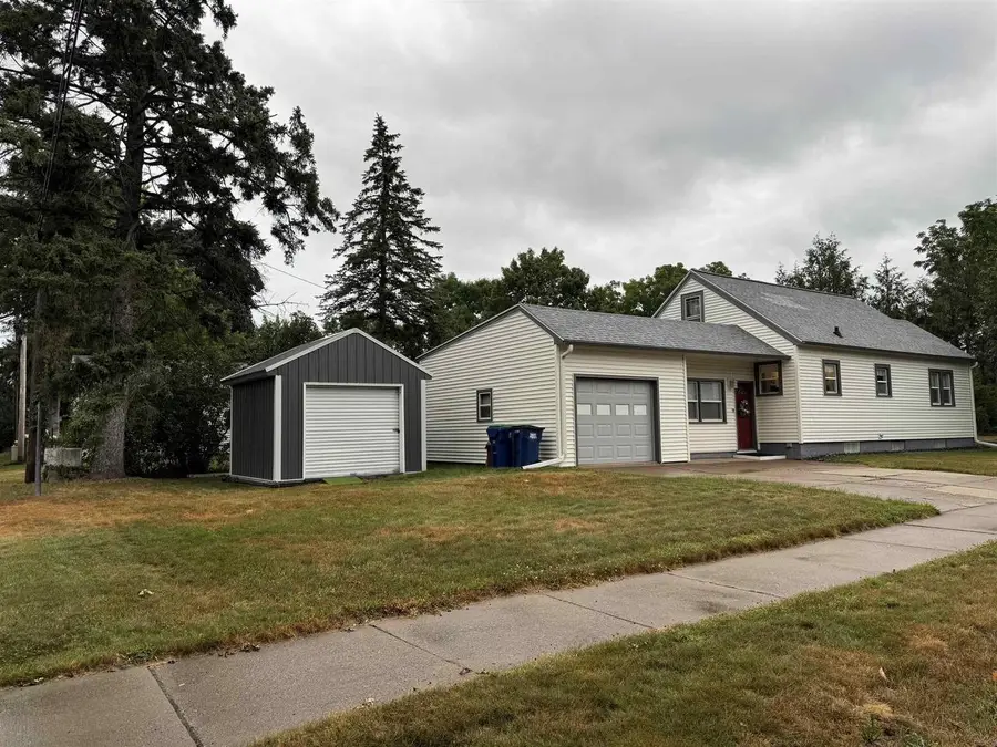 1004 N 5TH AVENUE, Wausau, WI 54401 - #3