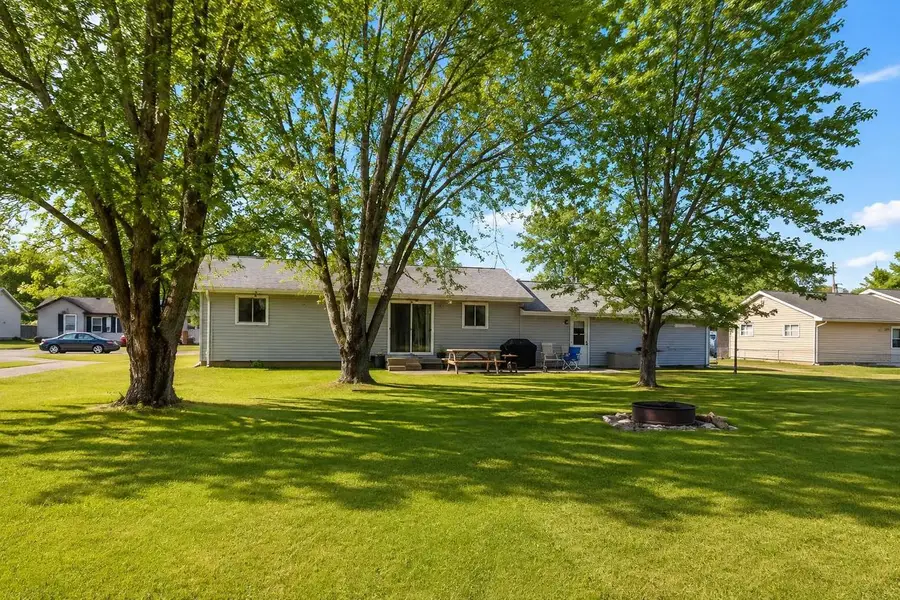141 ELMWOOD LANE, Nekoosa, WI 54457 - #2