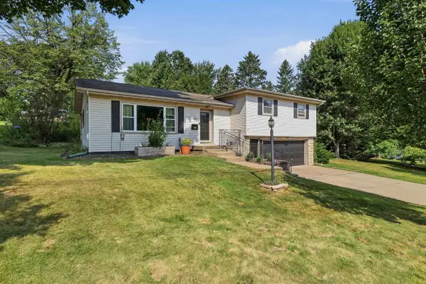 406 N 12TH AVENUE, Wausau, WI 54401