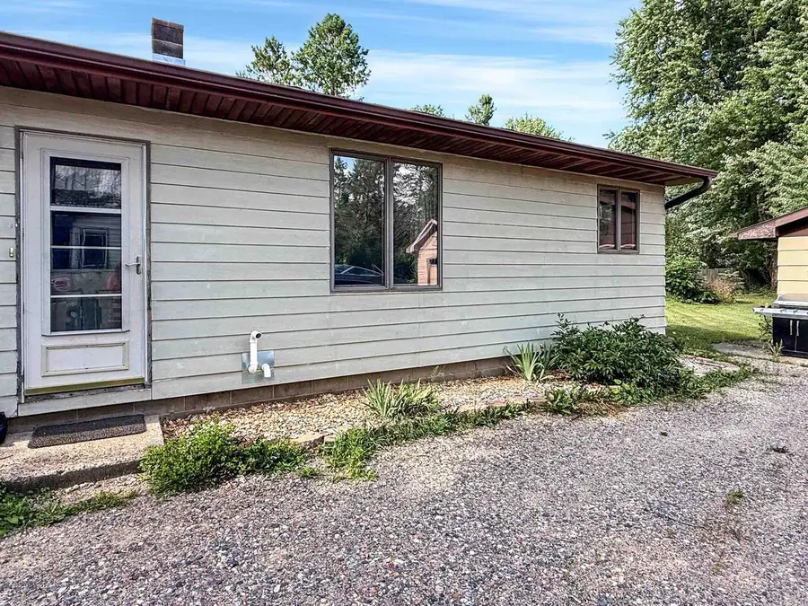 227 S VIRGINIA STREET, Antigo, WI 54409 - #2