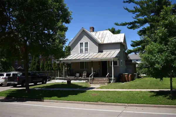 2240 MAIN STREET, Stevens Point, WI 54481
