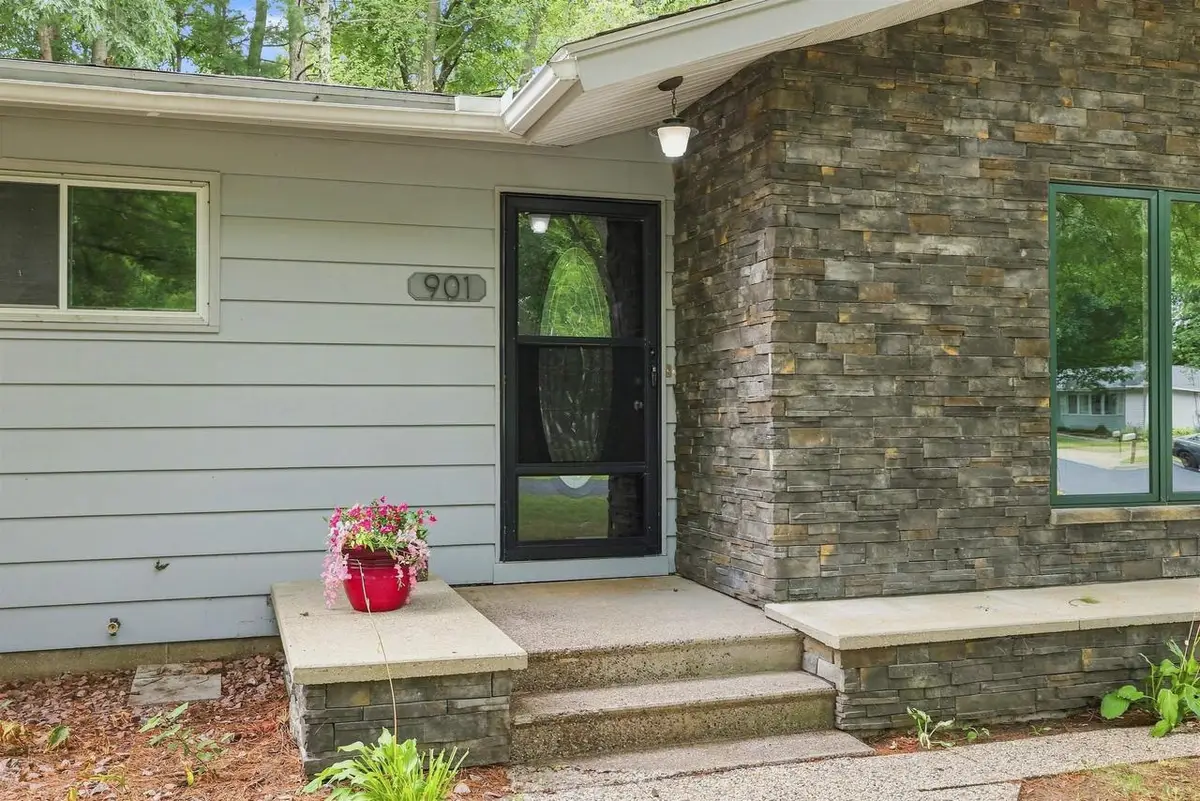 901 HARLYN AVENUE, Rothschild, WI 54474 - #1