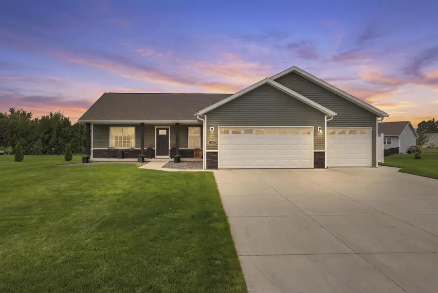 4390 LANDCASTER ROAD, Plover, WI 54467 - #2