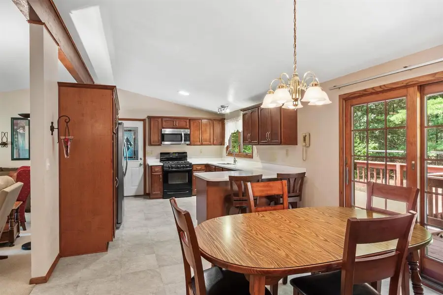8206 LAKEVIEW DRIVE, Wisconsin Rapids, WI 54494 - #2