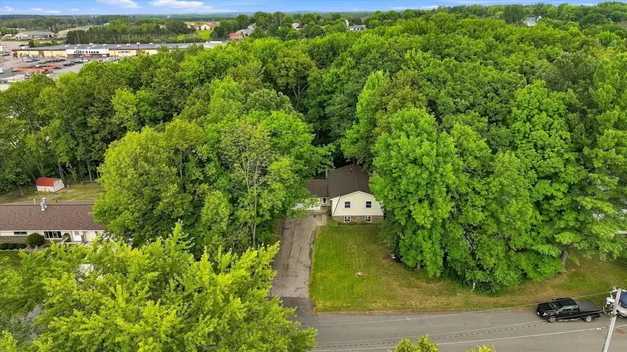 1007 W KALSCHED STREET, Marshfield, WI 54449 - #3