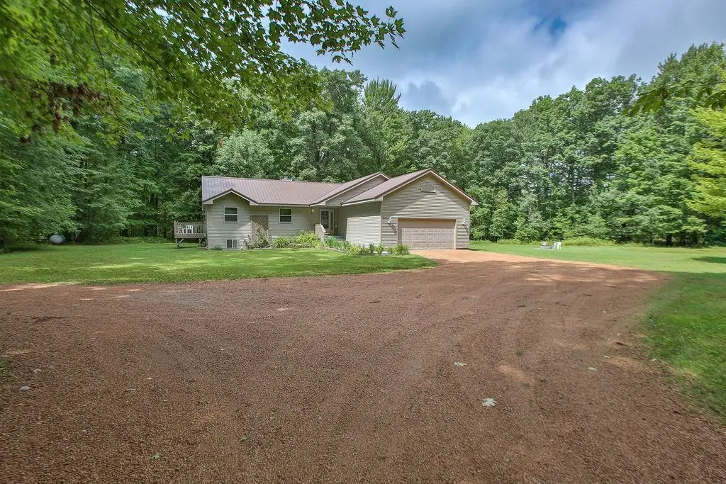 1073 OAK ROAD, Kronenwetter, WI 54455 - #1