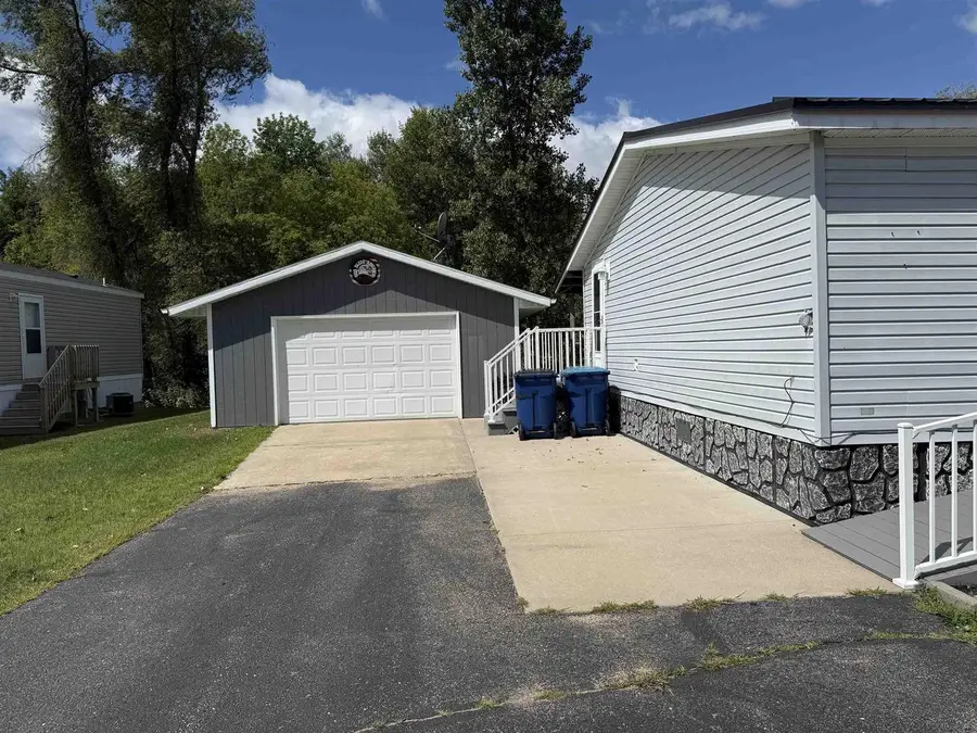 469 SARAH STREET, Birnamwood, WI 54414 - #3
