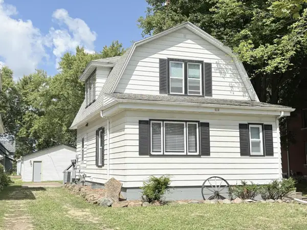 810 S VINE AVENUE, Marshfield, WI 54449