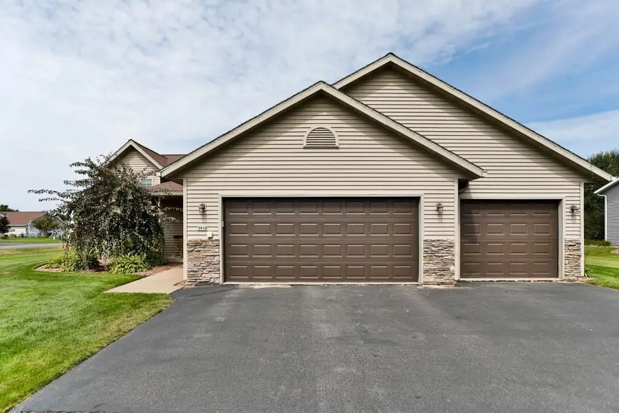 2510 SUNNY MEADOW DRIVE, Kronenwetter, WI 54455 - #2