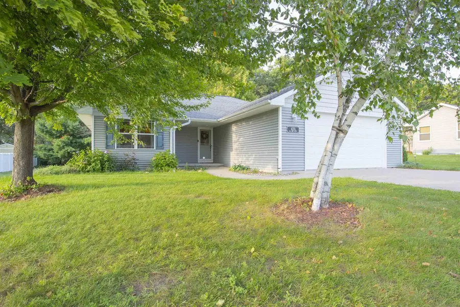 420 RED TAIL DRIVE, Amherst, WI 54406 - #2