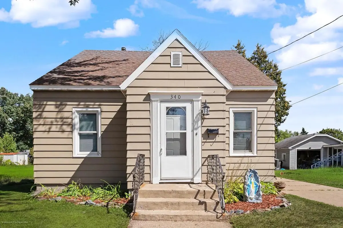 340 N 17TH AVENUE, Wisconsin Rapids, WI 54495 - #1