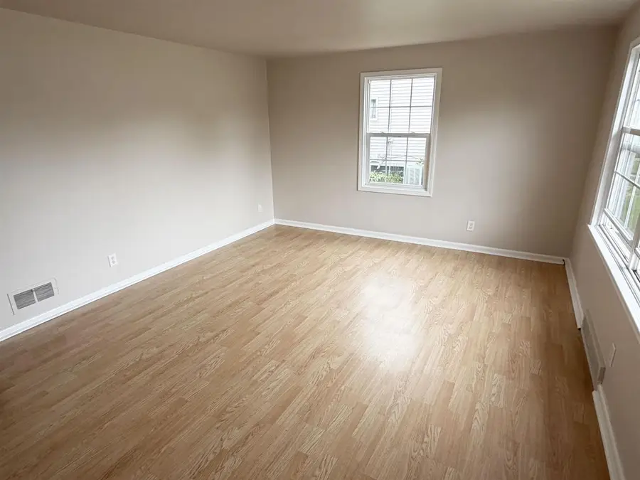 615 N 10TH AVENUE, Wausau, WI 54401 - #3