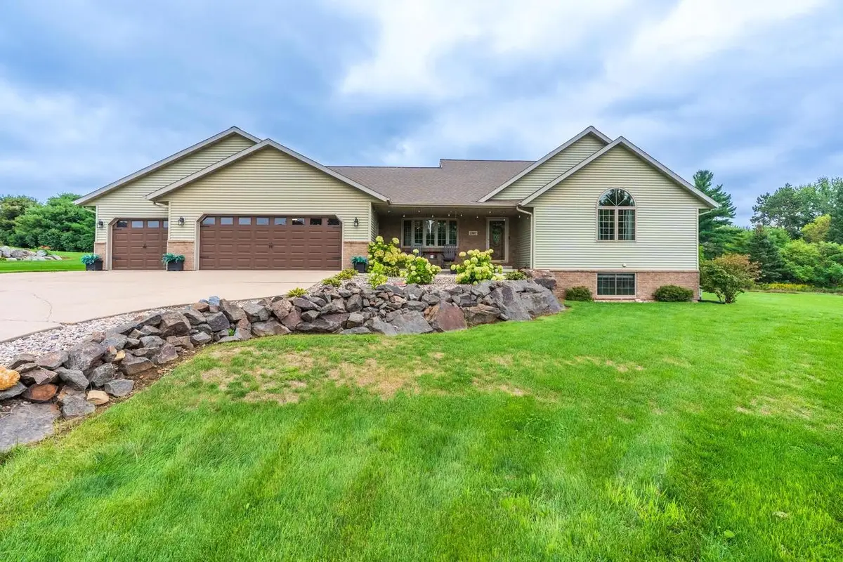 1907 BRANDON CIRCLE, Wausau, WI 54401 - #1