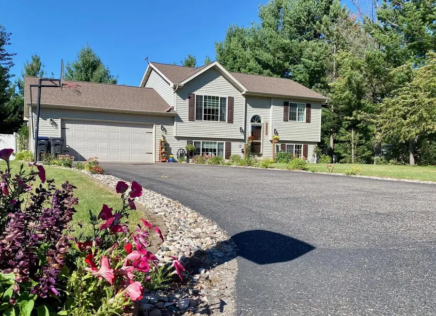 3010 PENDLETON PLACE, Plover, WI 54467 - #3