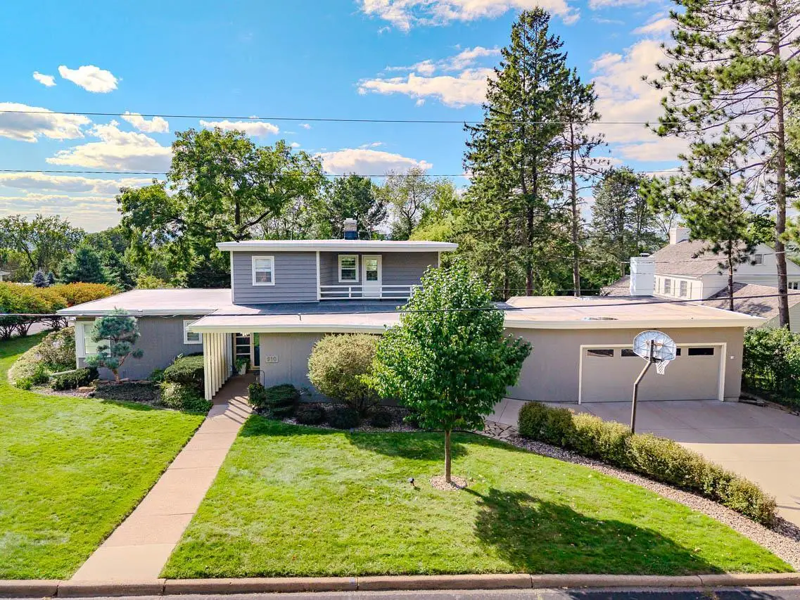 910 N 13TH STREET, Wausau, WI 54403 - #1