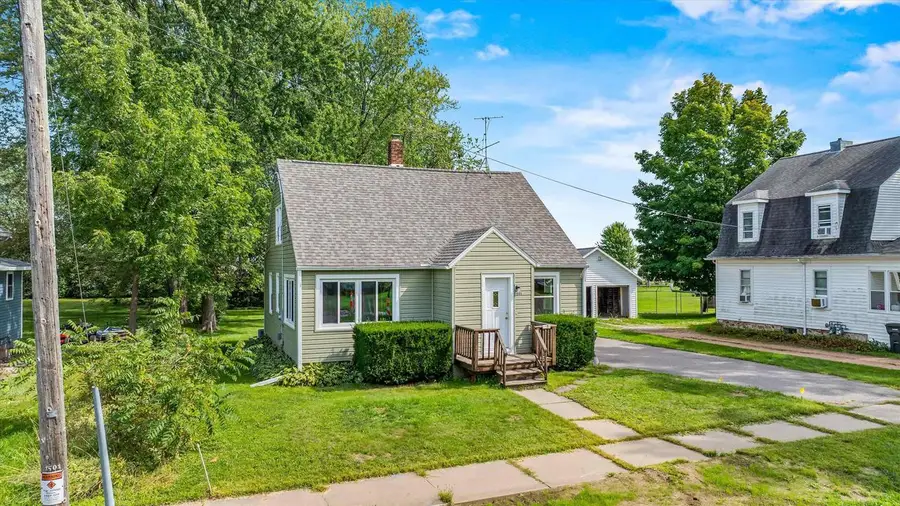 1501 S CHERRY AVENUE, Marshfield, WI 54449 - #2