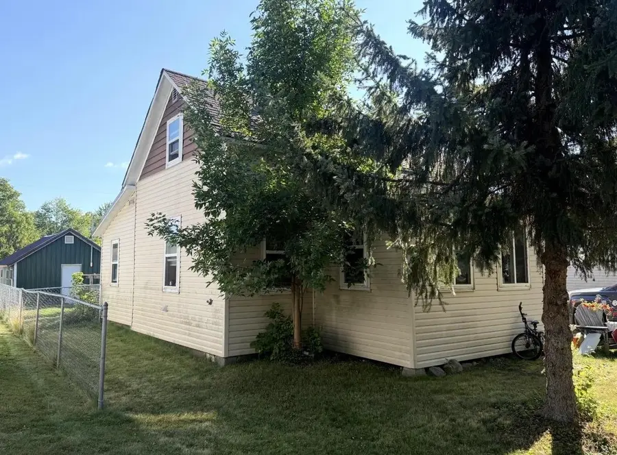 445 S AVON AVENUE, Phillips, WI 54555 - #2