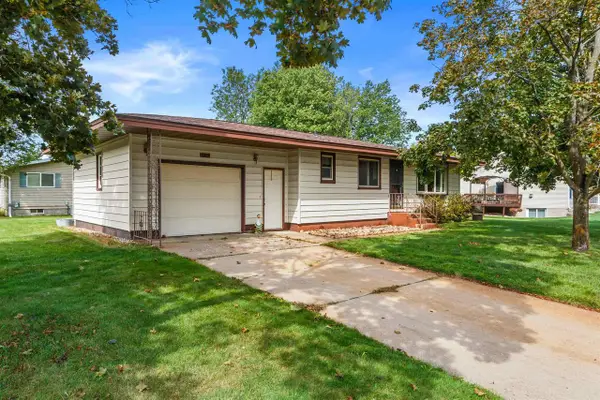 3340 15TH STREET SOUTH, Wisconsin Rapids, WI 54494