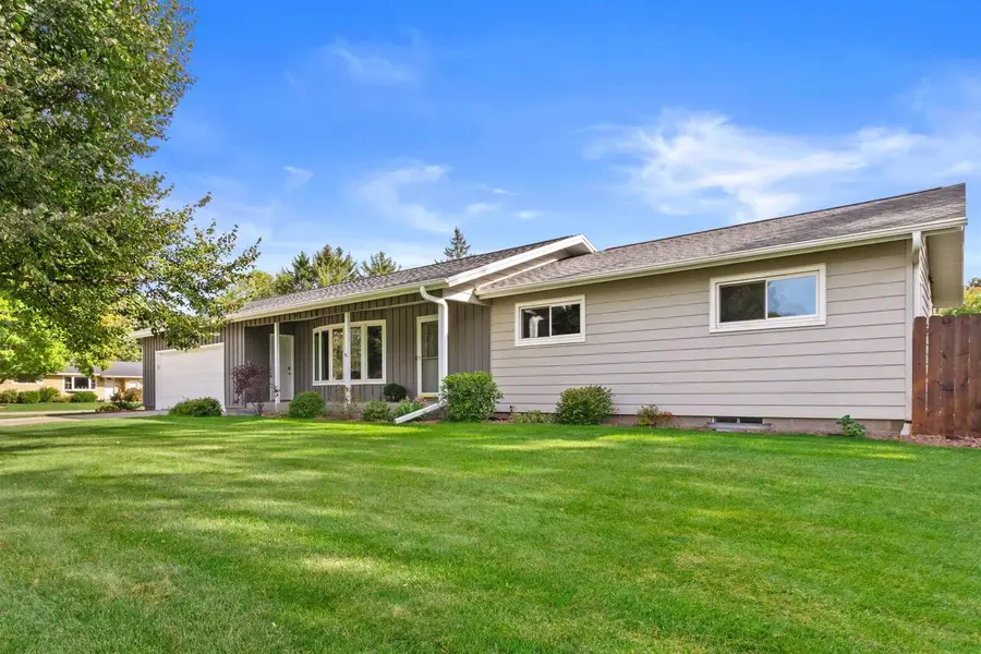 2501 MAGNOLIA DRIVE, Plover, WI 54467 - #3