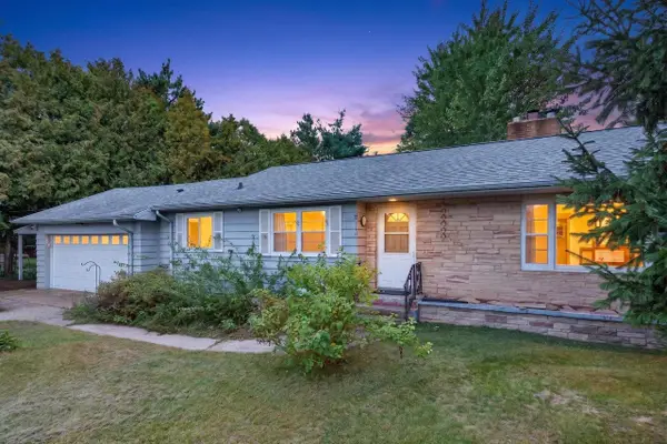 440 EDGEWOOD LANE, Nekoosa, WI 54457