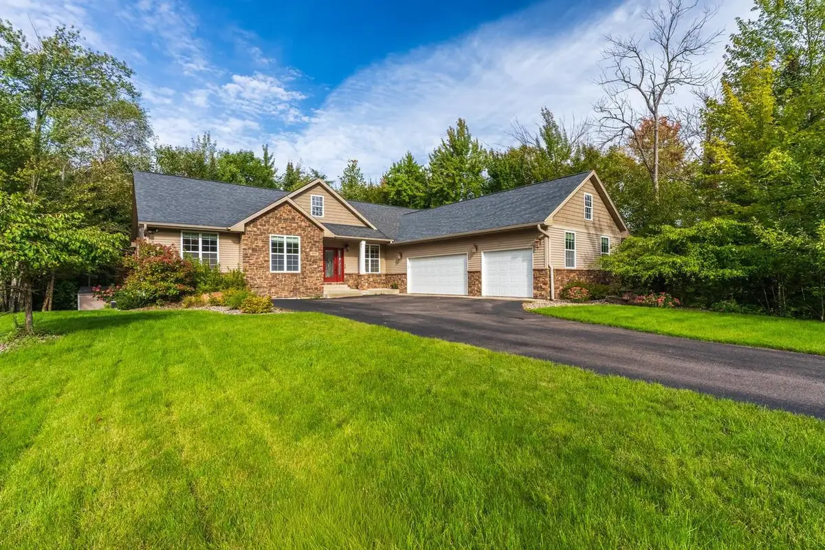 9602 HERITAGE HILLS DRIVE, Weston, WI 54476 - #1
