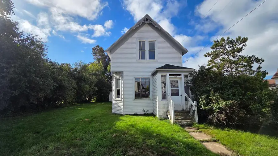 301 E 1ST STREET, Merrill, WI 54452 - #2