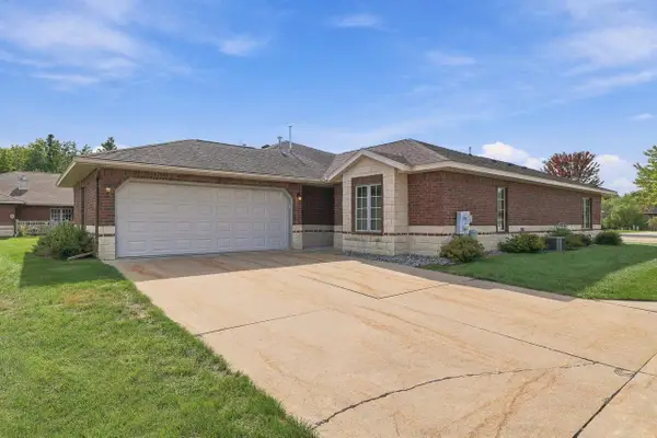 1019 JASMINE LANE, Stevens Point, WI 54482