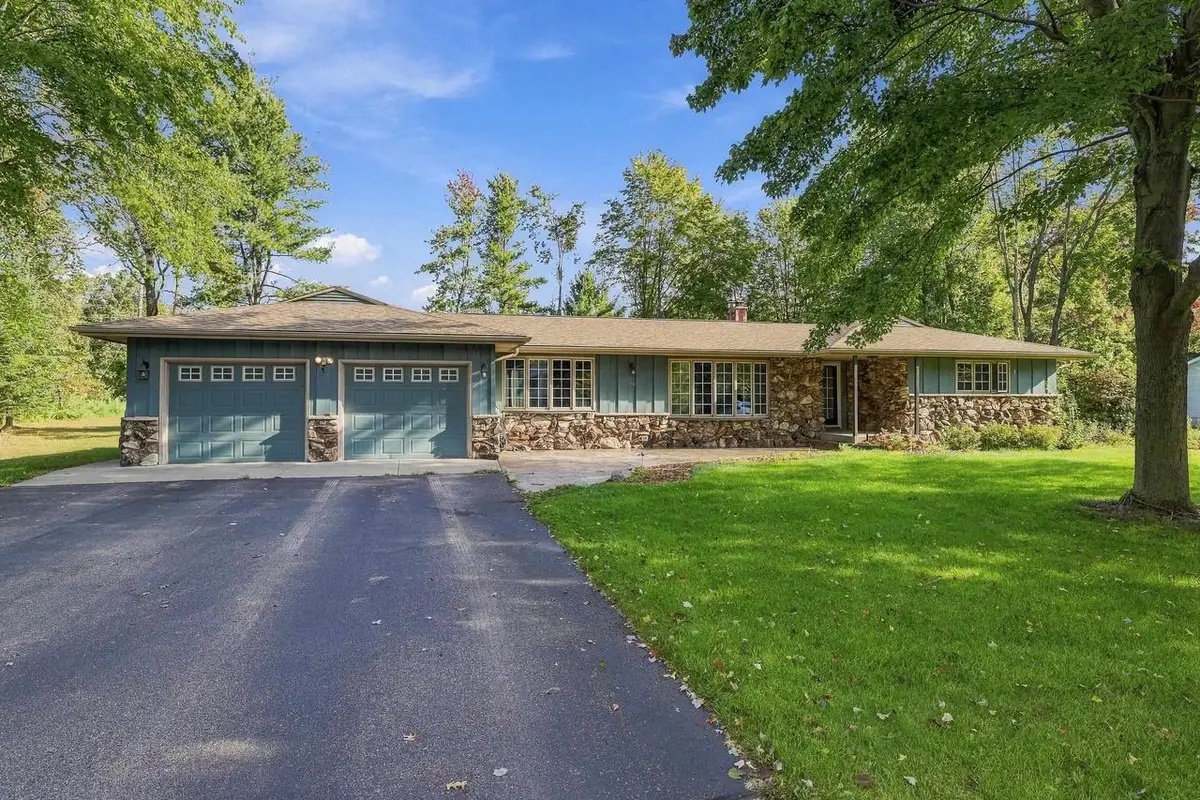 1911 SHAMROCK LANE, Wisconsin Rapids, WI 54494 - #1
