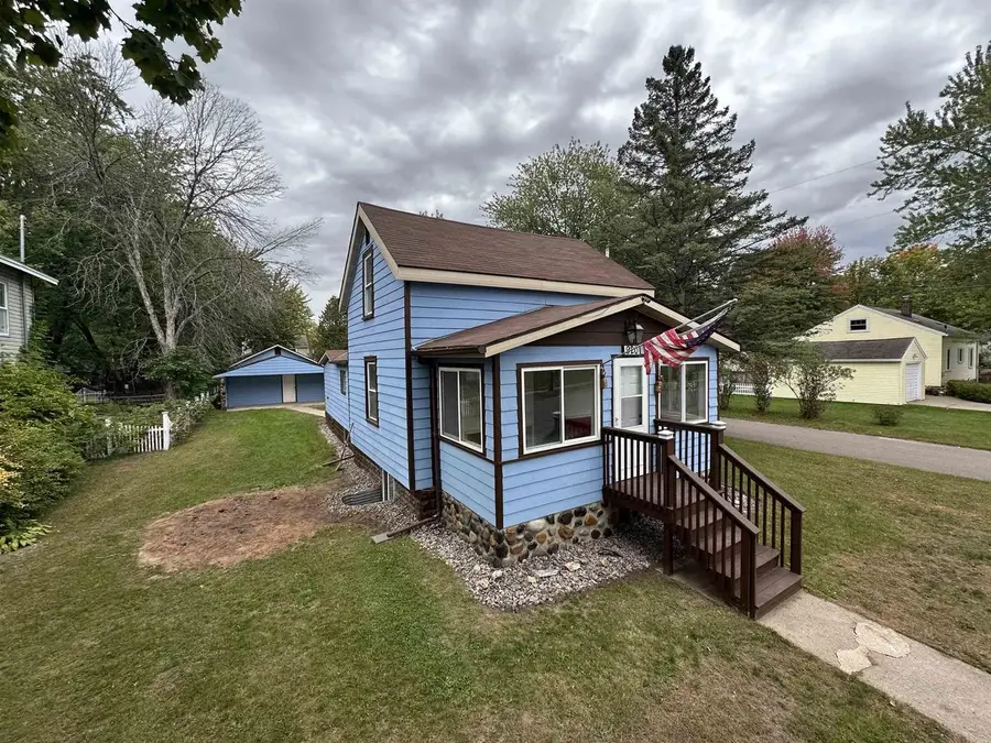 920 2ND STREET, Port Edwards, WI 54469 - #2